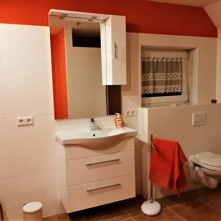 Sonja - Mit Grossem Garten, 2 Parkplaetze Apartamento Hamelín