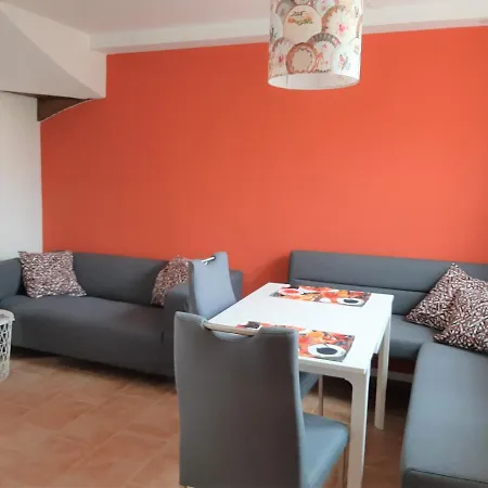 Sonja - Mit Grossem Garten, 2 Parkplaetze